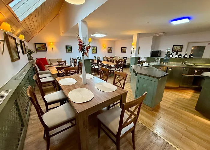 فندق Am Muehlenwoerth تاوبربيشوفسهايم