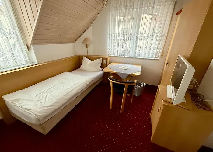 Am Muehlenwoerth تاوبربيشوفسهايم