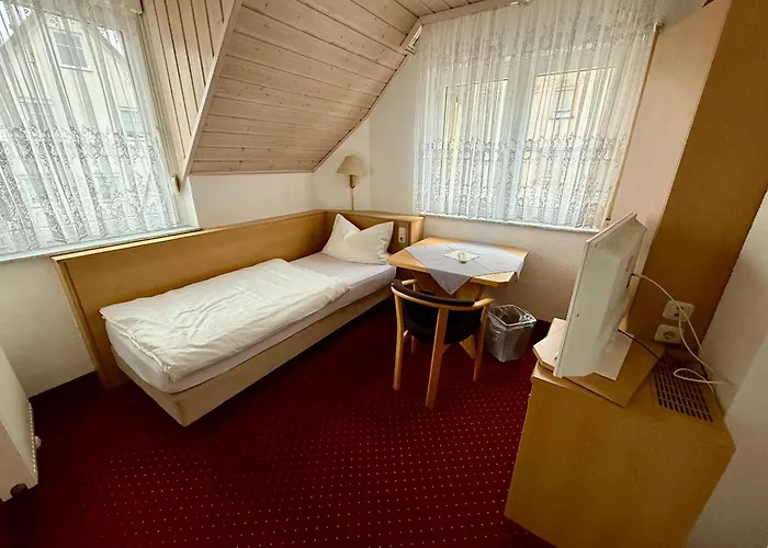 Am Muehlenwoerth تاوبربيشوفسهايم